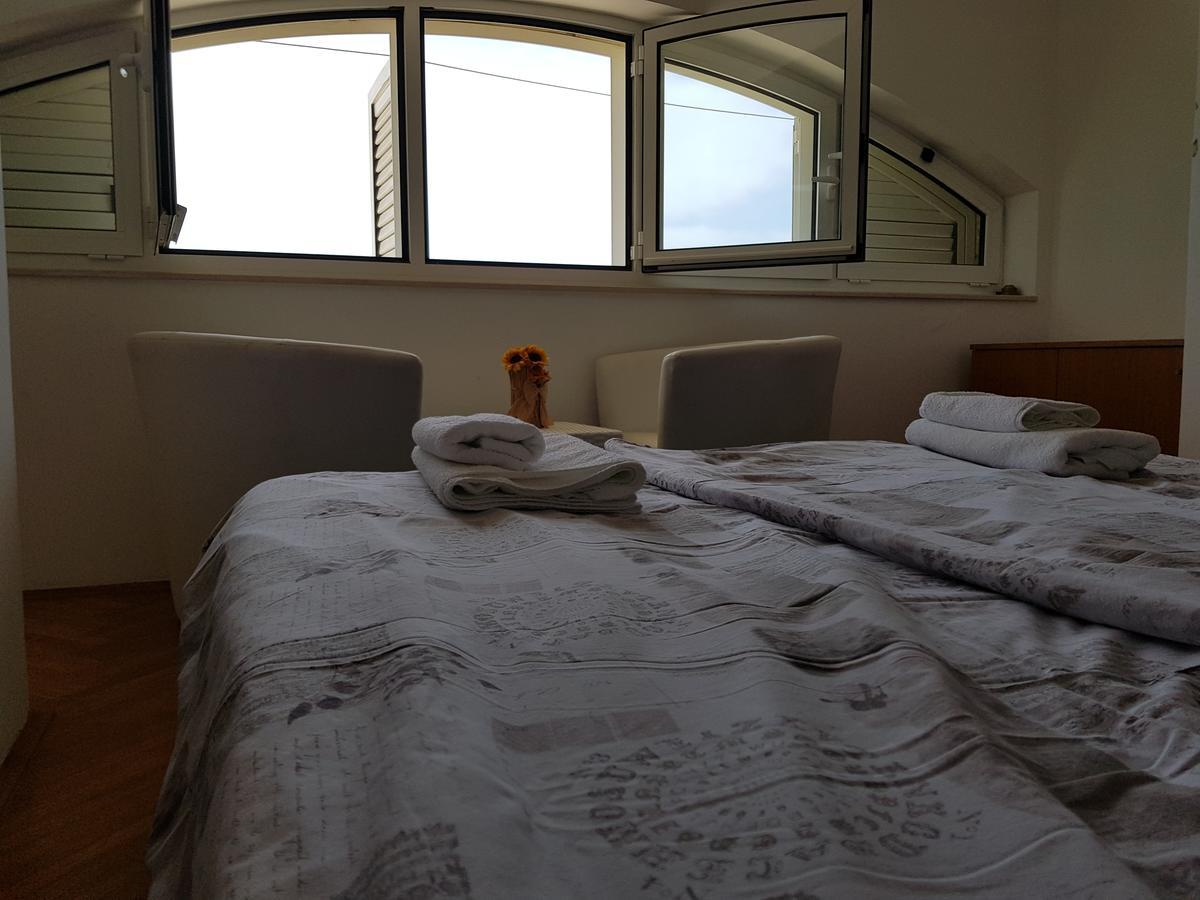 Apartment Dove With Sea View And Free Parking Dubrovnik Luaran gambar
